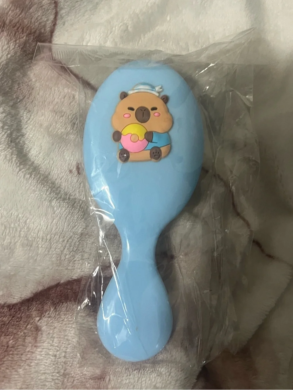 Capybara Blue Travel Hair Brush